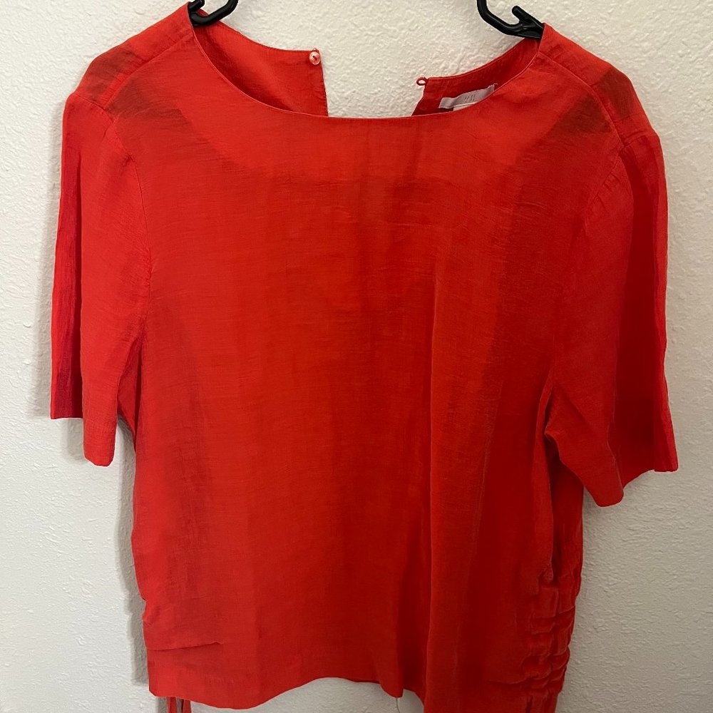 H&M Red shirt - Bow-ties on each side